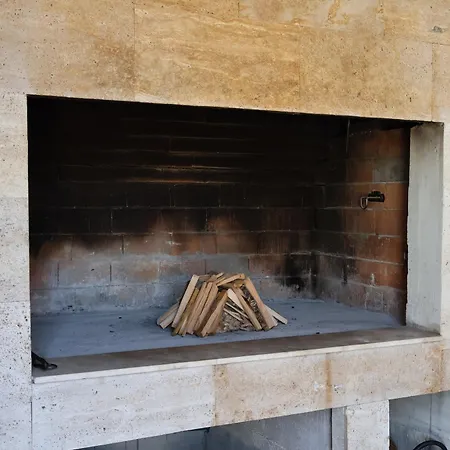 别墅 Dalmatia With Pool