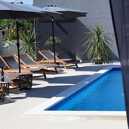 Dalmatia With Pool Slivnica