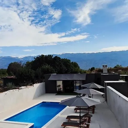 Dalmatia With Pool * Slivnica